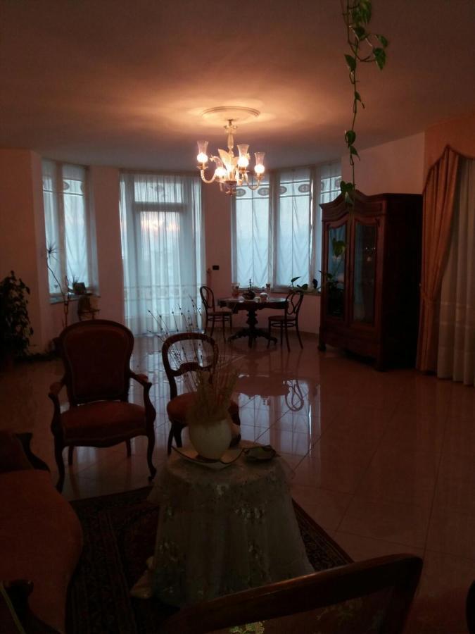 Villa Lucia Mondragone Kültér fotó